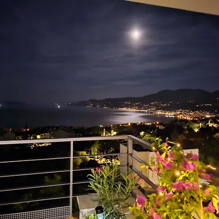 The View 180 - Cozy Panorama דירה