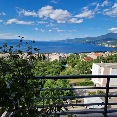 The View 180 - Cozy Panorama * Kastav